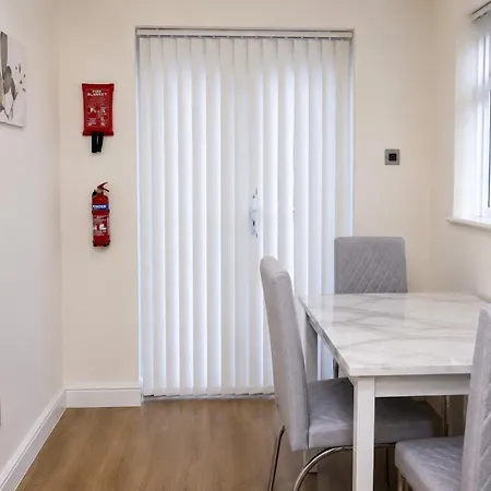 Appartement Entire 2 Bedroom House In Centre - Free Parking&free Wifi Leeds (West Yorkshire)